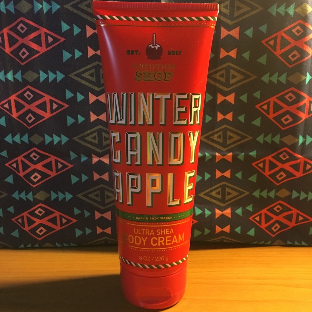 Bath & Body Works body cream